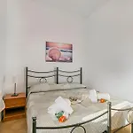 Argentiera Daire