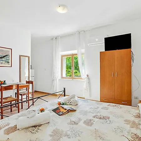 Argentiera Apartament *